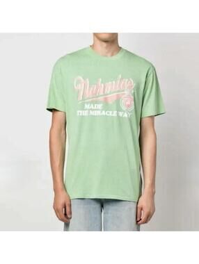 ✨ NWOT Nahmias "Made The Miracle Way" Graphic Logo Tee ✨